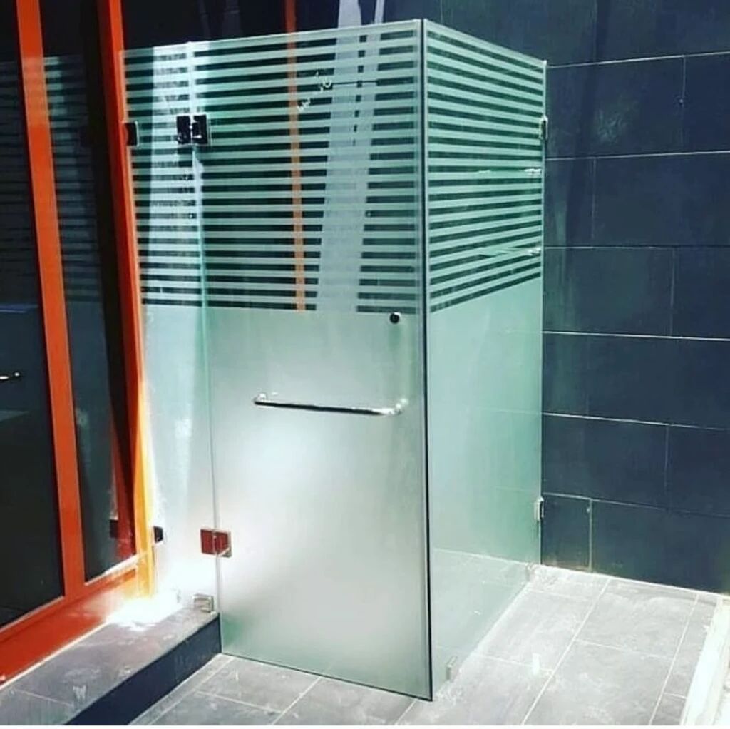 زجاج سيكوريت مصنفر وشفاف — صورة 1